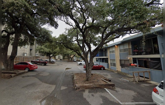 San Antonio Police Investigate After Woman Found Shot Dead, Blood-Covered Man in Custody at Oak Creek Apartments