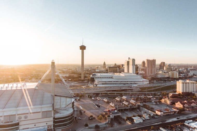 San Antonio Skies Clear After Morning Rain, Sunny Weekend Ahead