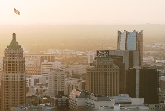 San Antonio Welcomes a Week of Mild Weather with Sunny Skies and Light Winds