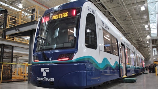 Seattle Commuters Face Delays and Crowding as Light Rail Construction Persists