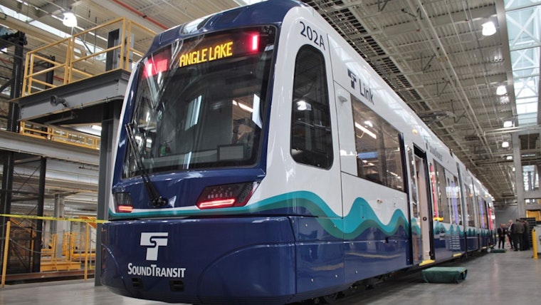 Seattle Commuters Face Delays and Crowding as Light Rail Construction Persists