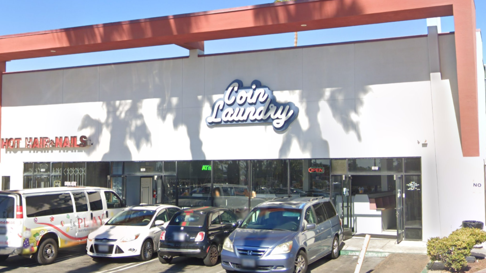 South Bay Coin Laundry in Chula Vista Offers Free Services to Flood