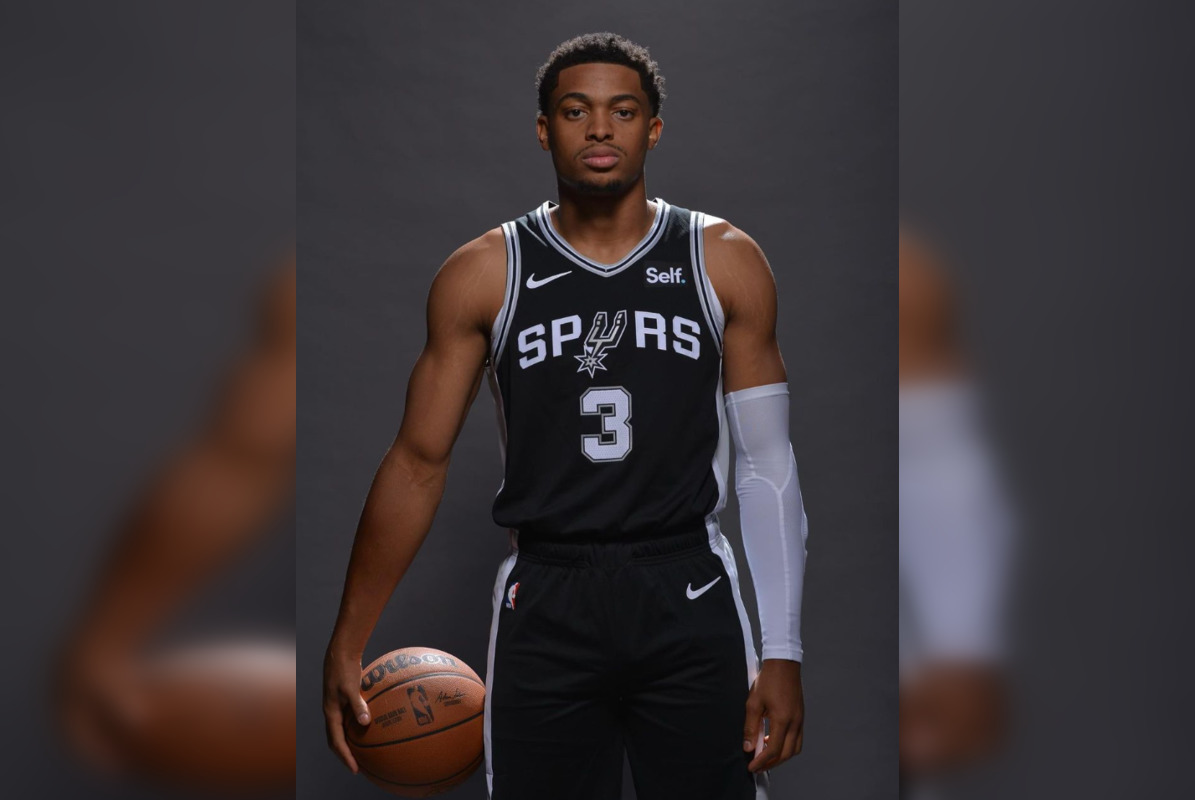 Spectacular Spurs' Keldon Johnson: Pops For 19 In Phoenix Image Collection Spectacular Spurs' Keldon Johnson: Pops For 19 In Phoenix Image Collection