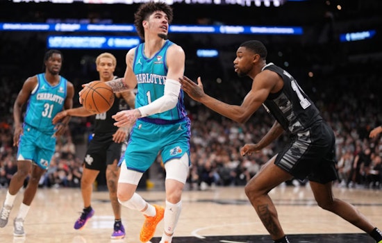 Struggling Spurs Hosts Hornets in Battle for Revival at Frost Bank Center