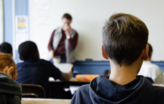 Superintendent Tom Horne Challenges Bilingual Education in Arizona, Lawsuit Questions State Law & Student Benefit