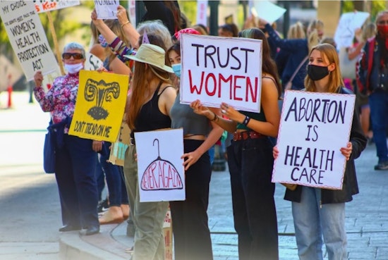 Supreme Showdown, High Court Grapples with Fate of Emergency Abortions in April Hearings