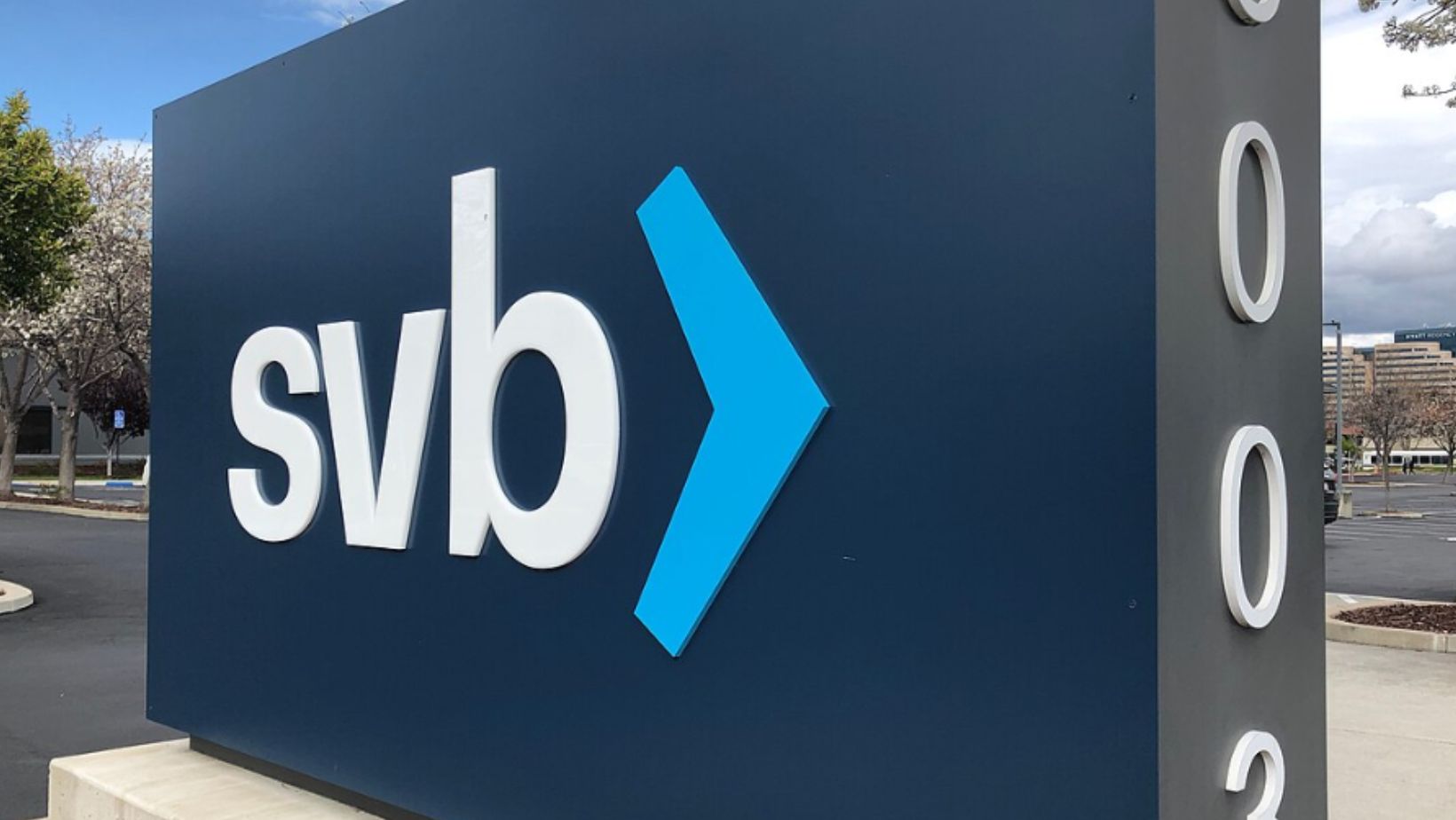 SVB's Annual Wine Report Uncorks Industry Challenges; Premium Sector
