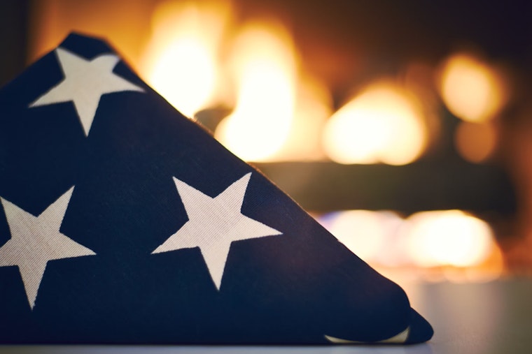 Texas Lowers Flags in Honor of Navy SEALs Tragically Lost During Mission Near Somalia