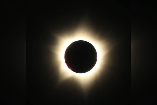 Texas Towns Gear Up for Eclipse Enthusiasts as RV Rentals Soar by 2,000%