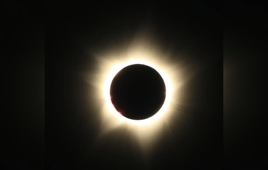 Texas Towns Gear Up for Eclipse Enthusiasts as RV Rentals Soar by 2,000%