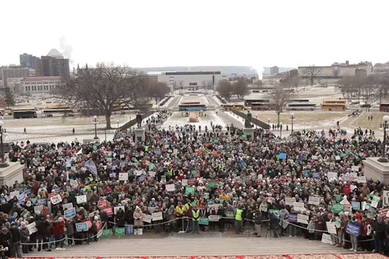 Thousands Gather in St. Paul for Anti-Abortion 'March for Life’ Rally on Roe v. Wade Anniversary Amid Minnesota's Abortion Influx