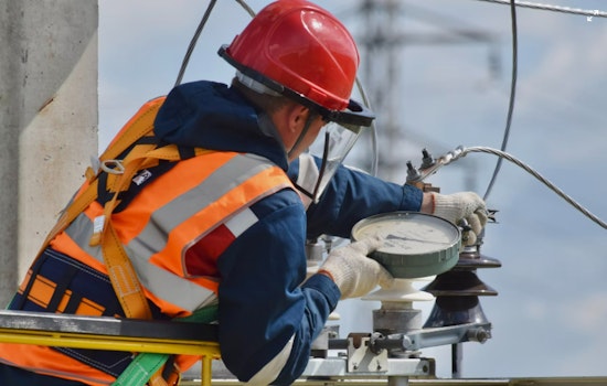 Thousands in Georgia and South Carolina Await Restoration of Power after Severe Storm Outages