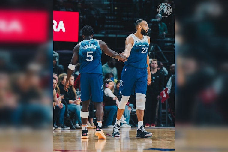 Timberwolves Assert Western Conference Lead With a Commanding 122-95 Win Over Rockets