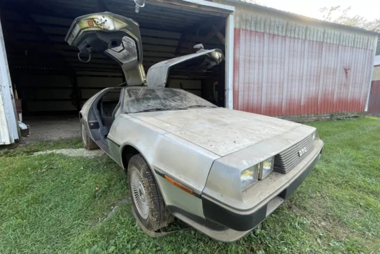 Time Capsule DeLorean with Just 977 Miles Unearthed in Wisconsin Barn, Headed for Restoration in Illinois