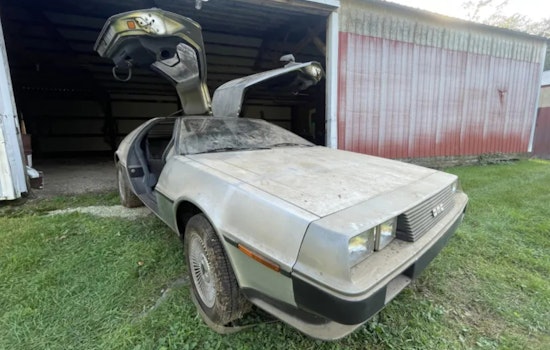 Time Capsule DeLorean with Just 977 Miles Unearthed in Wisconsin Barn, Headed for Restoration in Illinois