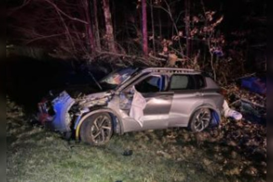 Tragic New Year's Eve Rollover on I-93 in New Hampton Injures Five, Spurring Extensive Investigation