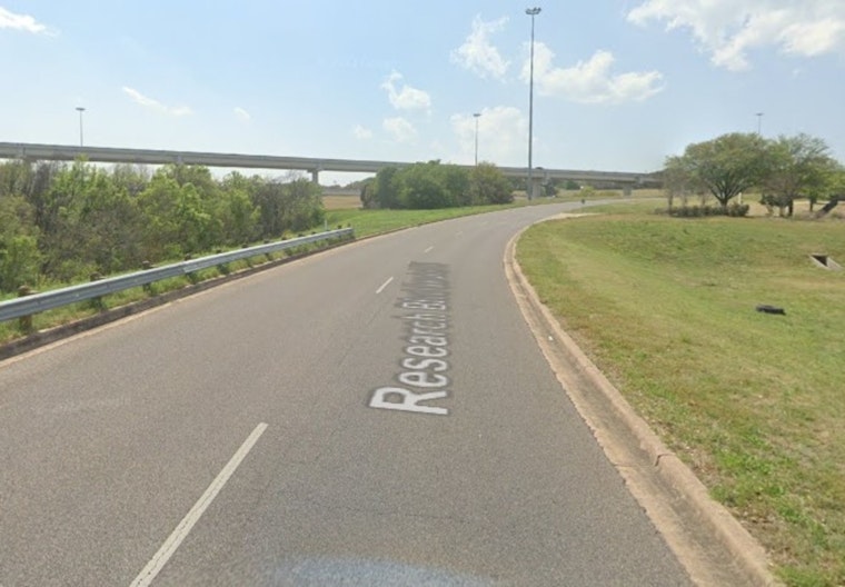 Two Fatally Injured in Single-Vehicle Crash on Research Boulevard in Austin