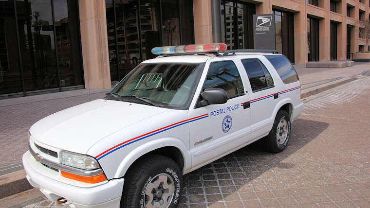Uncle Sam Offers Up to $150,000 for Tips on Mail Carrier Robberies in Dallas and Chicago