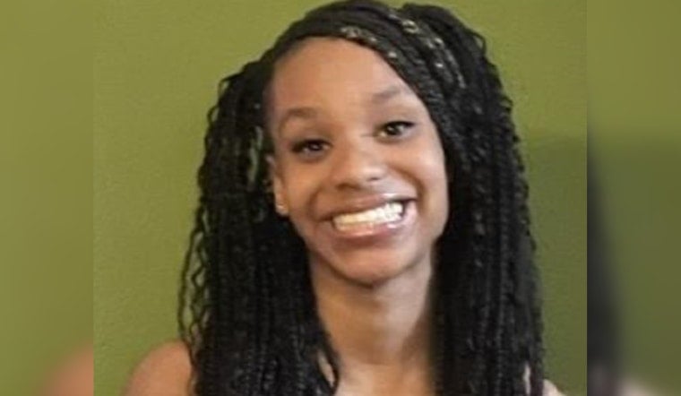 Urgent Search for Missing 16-Year-Old Neomi McGarry in Chicago