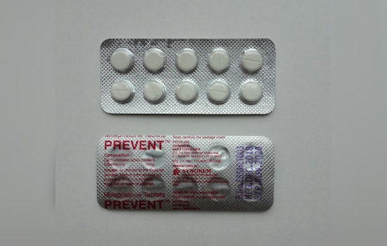 U.S. Sees Surge in Advance Abortion Pill Stockpiling Amid Legal Tumult