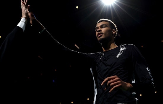 Victor Wembanyama's 24 Points Power San Antonio Spurs to Thrilling Win Over Washington Wizards