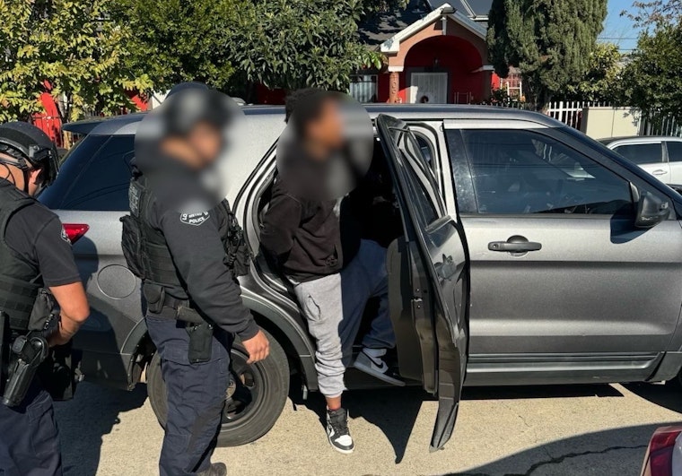 Wanted Homicide Suspect Apprehended by LAPD SWAT and U.S. Marshals in Los Angeles