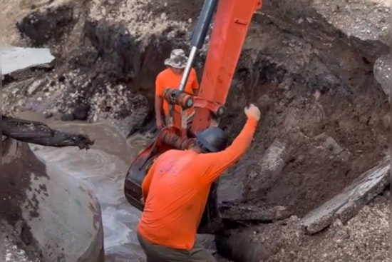 Water Main Break in Boynton Beach Causes Sinkhole, Overturns Tractor-Trailer, Roads Closed During Commute