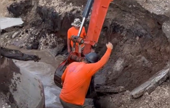 Water Main Break in Boynton Beach Causes Sinkhole, Overturns Tractor-Trailer, Roads Closed During Commute