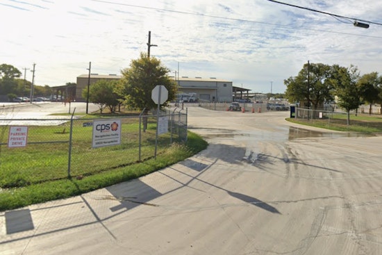 Winter Blast Leads to Power Outages for 3,000 in San Antonio Near SeaWorld