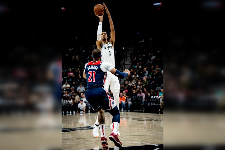 Wizards Outlast Spurs 118-113, Ending San Antonio’s Win Streak Despite Wembanyama's Double-Double