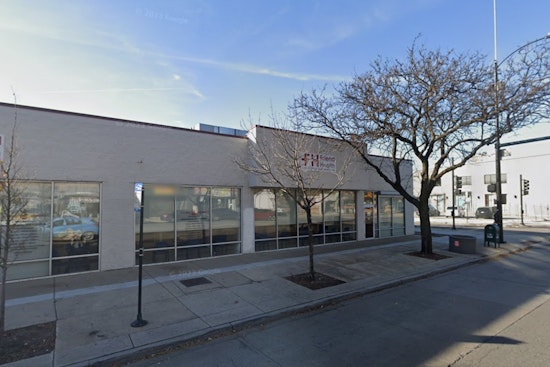 Woman Fatally Shot in Domestic Dispute at Chicago Business, Man in Custody