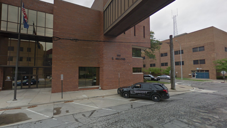 Woman Fatally Struck by Two Vehicles on N. Monroe Street, Monroe Authorities Investigate