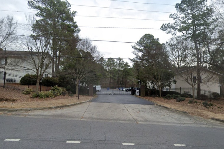 Woman Leaps to Safety as Fire Guts Sandy Springs Apartment Complex, 10 Displaced
