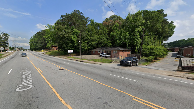 Woman Stabbed by Ex-Roommate During Early Morning Dispute in Atlanta, Suspect Sought by Police