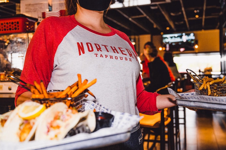 Woodbury Welcomes New Northern Taphouse Restaurant with Specialty Bloody Marys and Homemade Burgers