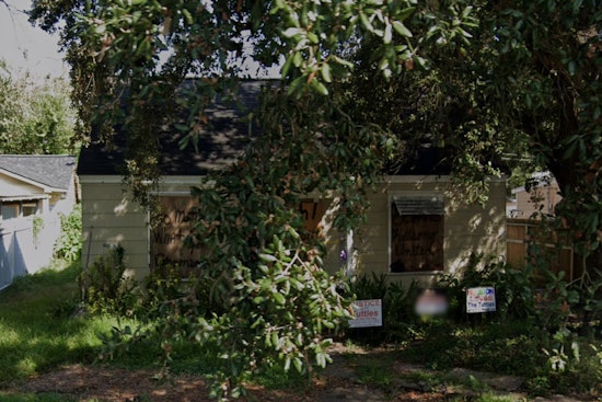 2025 Set for Civil Trial Over Fatal 2018 Houston Raid Amid New Police Indictments
