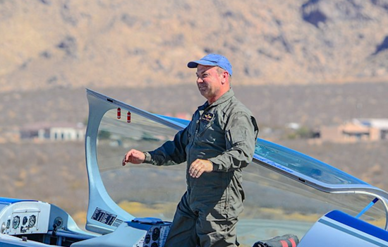 Acclaimed Pilot Chuck Coleman Mourned After Fatal Airshow Accident in Las Cruces