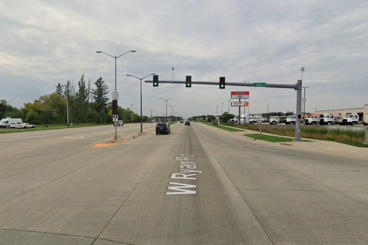 Alabama Man Perishes in Fiery Oak Creek Solo Vehicle Accident Near Ryan Road