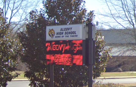 Alcovy High Student in Newton County Charged With Weapon Possession on School Grounds