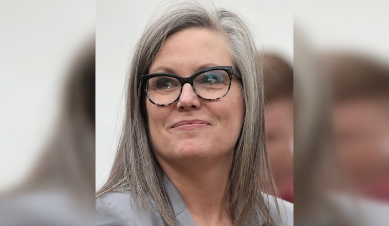 Arizona Governor Katie Hobbs Initiates Bipartisan Audit of MVD Voter Registration After Glitch