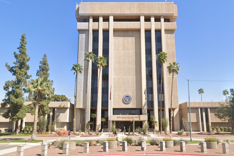 Arizona Voter Registration Glitch Affects Over 200,000, Compromise Eligibility Confirmed