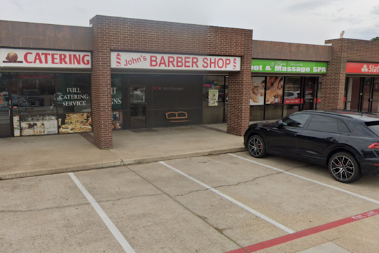 Arlington PD Engages Community with "Shop Talk" Dialogue at Local Barber Shop