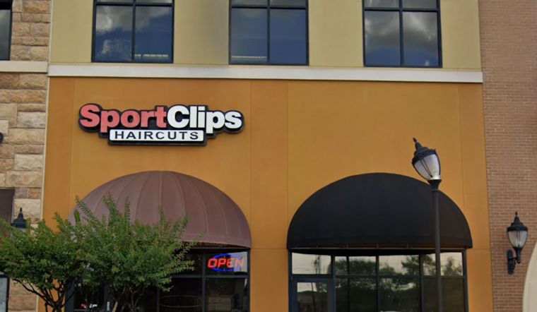 Arlington Police Host 'Shop Talk' to Cut Through Community Barriers at Local Barbershops