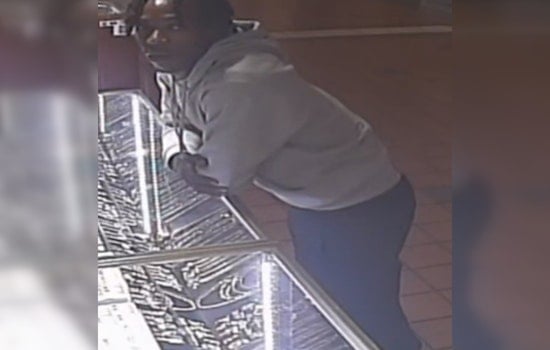 Atlanta Police Seek Public's Help in Identifying Suspects in $14K Jewelry Heist at Greenbriar Mall