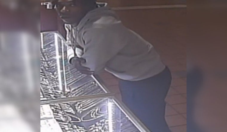 Atlanta Police Seek Public's Help in Identifying Suspects in $14K Jewelry Heist at Greenbriar Mall