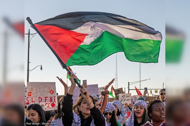 Austin Commemorates Lives Lost in Hamas Attack Amid Pro-Israel and Pro-Palestine Rallies