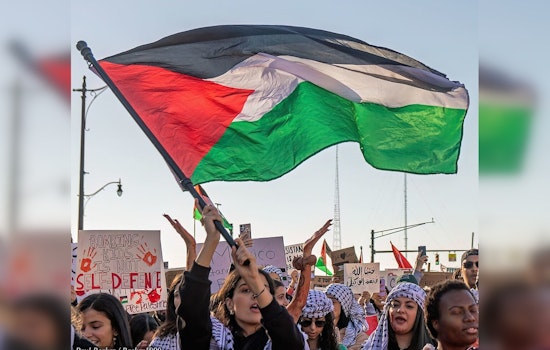 Austin Commemorates Lives Lost in Hamas Attack Amid Pro-Israel and Pro-Palestine Rallies