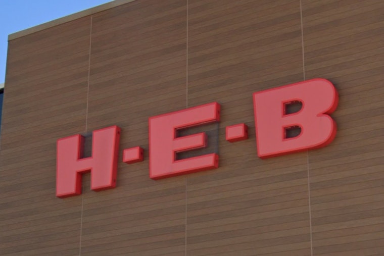 Bellaire Family Sues H-E-B and Elevator Company for Over $1M After Daughter Loses Fingers in Escalator Accident