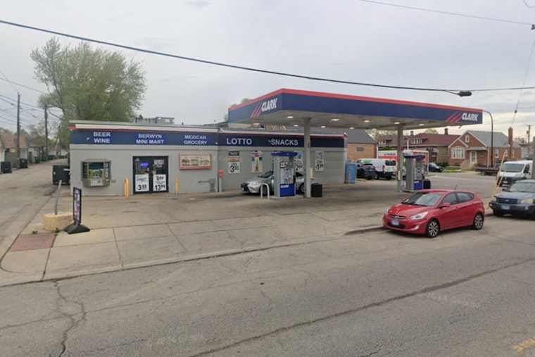 Berwyn Minimart Sells $650K Winning Lucky Day Lotto Ticket, Owner to Share Celebration with Staff