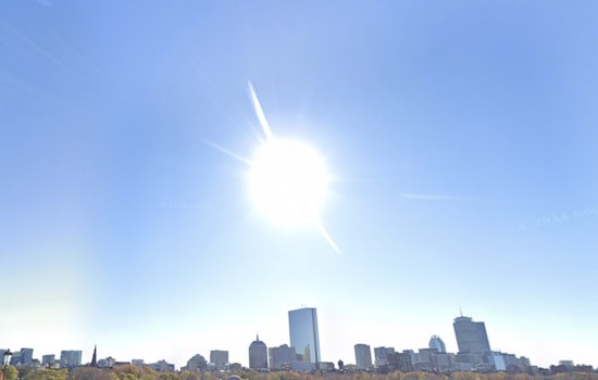 Boston Embraces Mild Autumn Weather Amid Elevated Fire Threat and Red Flag Warning in Nearby New Hampshire